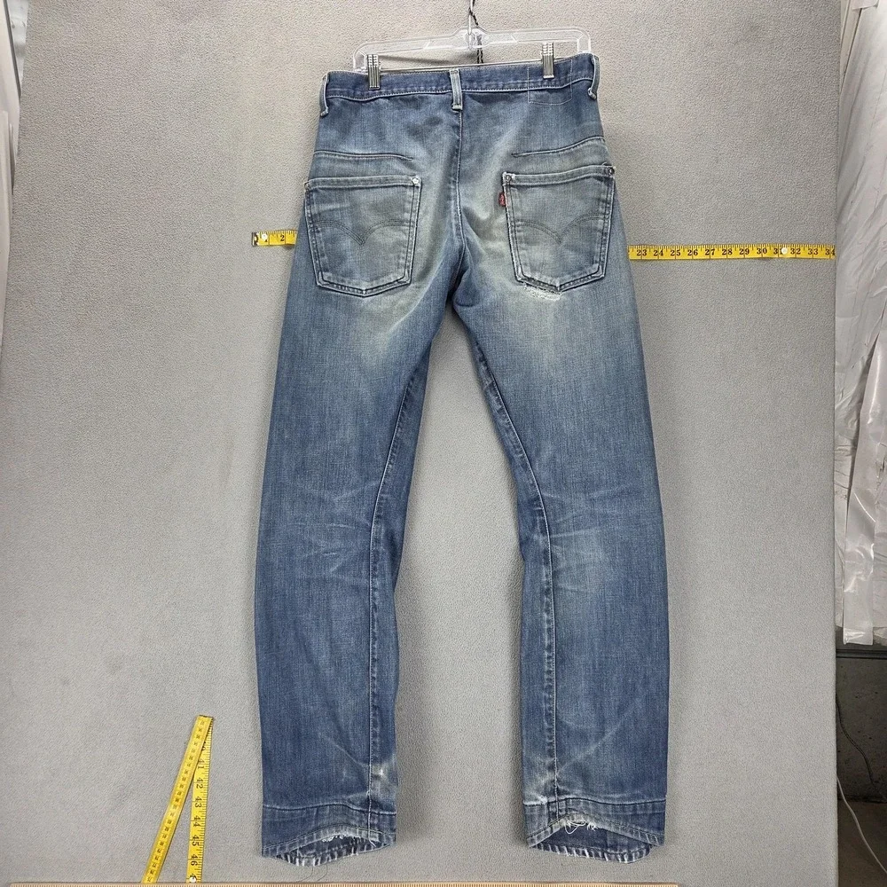 Levis 12661 important
